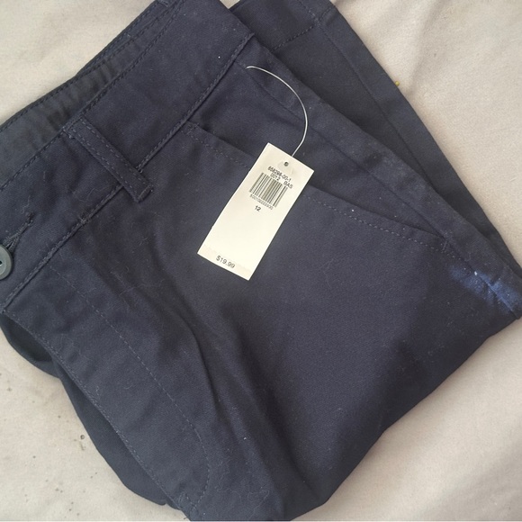 Old Navy Girls school uniforms - Picture 5 of 11